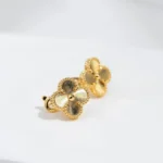 CLOVER MEDIUM 1 MOTIFS LASER EARRINGS - Image 8