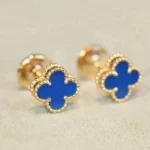CLOVER MINI 9.5MM TURQUOISE EARRINGS - Image 5