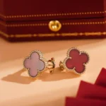 CLOVER MEDIUM 1 MOTIFS CARNELIAN EARRINGS - Image 7
