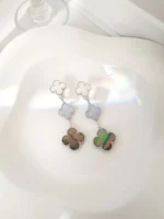 CLOVER 3 MOTIFS CHALCEDONY DARK MOP SILVER EARRINGS - Image 7