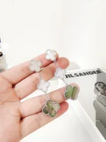 CLOVER 3 MOTIFS CHALCEDONY DARK MOP SILVER EARRINGS - Image 2