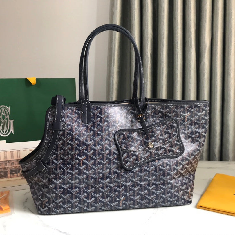 20220626_i1656214709_1376_0_jpg CHIEN GRIS BAG 33 IN NAVY BLUE GOYARDINE CANVAS AND TAN CALFSKIN TRIM - Image 1