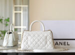 CHANEL 25S FLAP BAG 24 CM IN WHITE LAMBSKIN WITH GOLD HARDWARE - Image 3