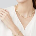 CLOVER 10 MOTIFS DIAMOND NECKLACE