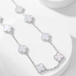 CLOVER 10 MOTIFS WHITE MOTHER OF PEARL NECKLACE - Image 3