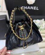 CC 25 HANDBAG IN BLACK 30 GRAINED CALFSKIN GOLD HARDWARE - Image 2