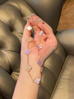 CLOVER 10 MOTIFS DIAMOND PINK MOP NECKLACE