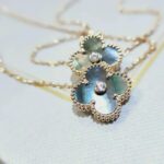 CLOVER 15MM DIAMOND AND MOTHER-OF-GREY NECKLACE