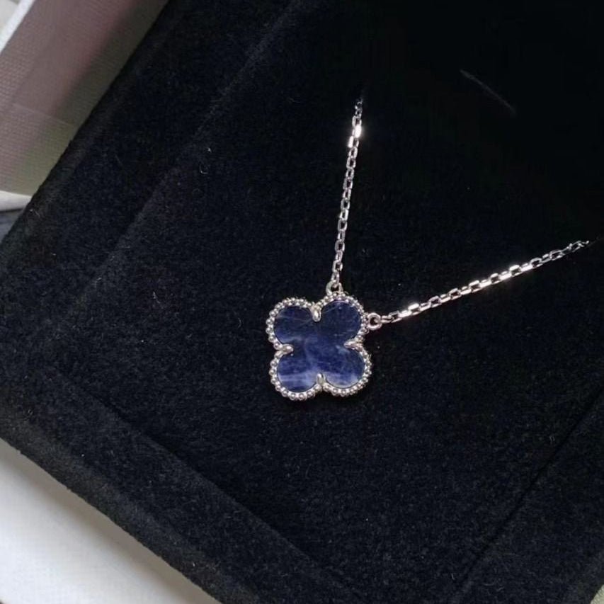 CLOVER 15MM PIETERSITE NECKLACE SILVER CLOVER 15MM PIETERSITE NECKLACE SILVER