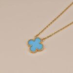 CLOVER 15MM VINTAGE TURQUOISE NECKLACE