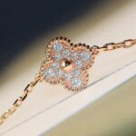 CLOVER 20 MOTIFS DARK MOP DIAMOND NECKLACE