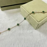 CLOVER 6 MOTIF MALACHITE BRACELET