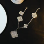 CLOVER BRACELET 5 MOTIF SILVER DIAMOND PAVED