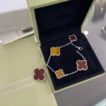 CLOVER BRACELET 5 MOTIFS CARNELIAN TIGER EYE