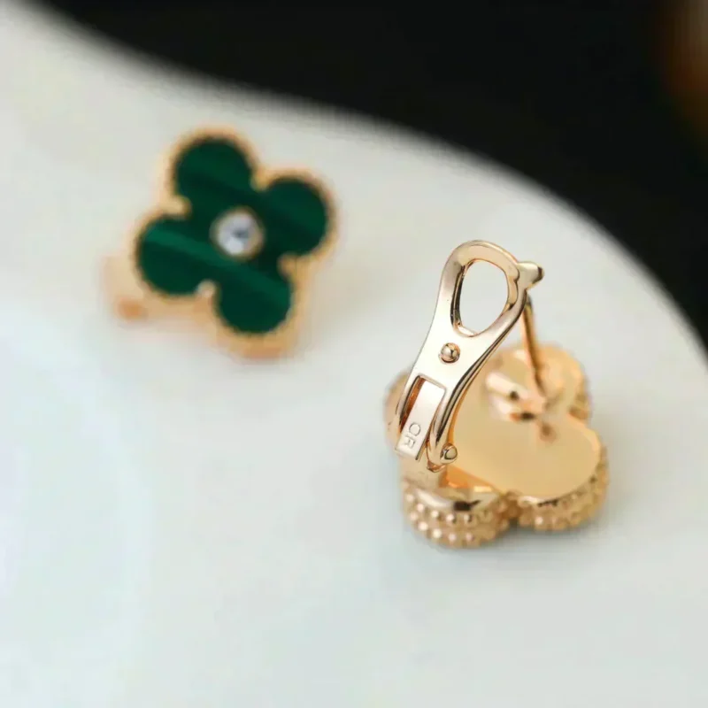 CLOVER MEDIUM 1 MOTIFS MALACHITE DIAMOND EARRINGS