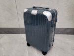 Rimowa 2025 Hybrid Suitcase Aluminum Polycarbonate 273794 - Image 4