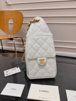 CHANEL 25S HOBO BAG 30 IN WHITE CAVIAR WITH GOLD HARDWARE - Image 7