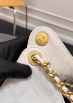CHANEL 25S HOBO BAG 30 IN WHITE CAVIAR WITH GOLD HARDWARE - Image 4