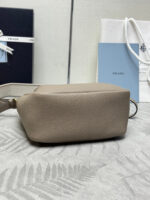 PRADA 25S SMALL BAG 23 IN TAUPE CALFSKIN GOLD HARDWARE - Image 17