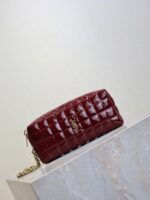 YSL 25S CASSANDRE MATELASSÉ CARRÉ POUCH ON CHAIN 18 IN DARK RED WINE SHINY CALFSKIN - Image 8
