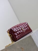 YSL 25S CASSANDRE MATELASSÉ CARRÉ POUCH ON CHAIN 18 IN DARK RED WINE SHINY CALFSKIN - Image 4