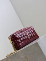 YSL 25S CASSANDRE MATELASSÉ CARRÉ POUCH ON CHAIN 18 IN DARK RED WINE SHINY CALFSKIN - Image 13