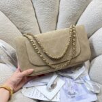 CHANEL 26S CLASSIC FLAP 33 IN BEIGE SUEDE - Image 3