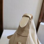 CELINE 25S TEEN LULU BAG 24MM IN BEIGE CALFSKIN GOLD HARDWARE - Image 6