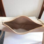 CELINE 25S TEEN LULU BAG 24MM IN BEIGE CALFSKIN GOLD HARDWARE - Image 4