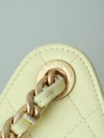 CHANEL 25S HOBO BAG 30 CM IN PASTEL YELLOW LAMBSKIN WITH GOLD HARDWARE - Image 16