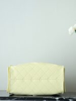 CHANEL 25S HOBO BAG 30 CM IN PASTEL YELLOW LAMBSKIN WITH GOLD HARDWARE - Image 18