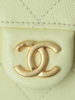 CHANEL 25S HOBO BAG 30 CM IN PASTEL YELLOW LAMBSKIN WITH GOLD HARDWARE - Image 2