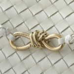BOTTEGA VENETA 25S LARGE ANDIAMO 42 IN IVORY CALFSKIN GOLD HARDWARE - Image 6
