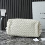 BOTTEGA VENETA 25S LARGE ANDIAMO 42 IN IVORY CALFSKIN GOLD HARDWARE - Image 5
