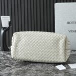 BOTTEGA VENETA 25S LARGE ANDIAMO 42 IN IVORY CALFSKIN GOLD HARDWARE - Image 14