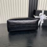 CHANEL 25S HOBO BAG 36 IN GREY SUEDE AND BLACK CALFSKIN WITH GOLD HARDWARE - Image 17