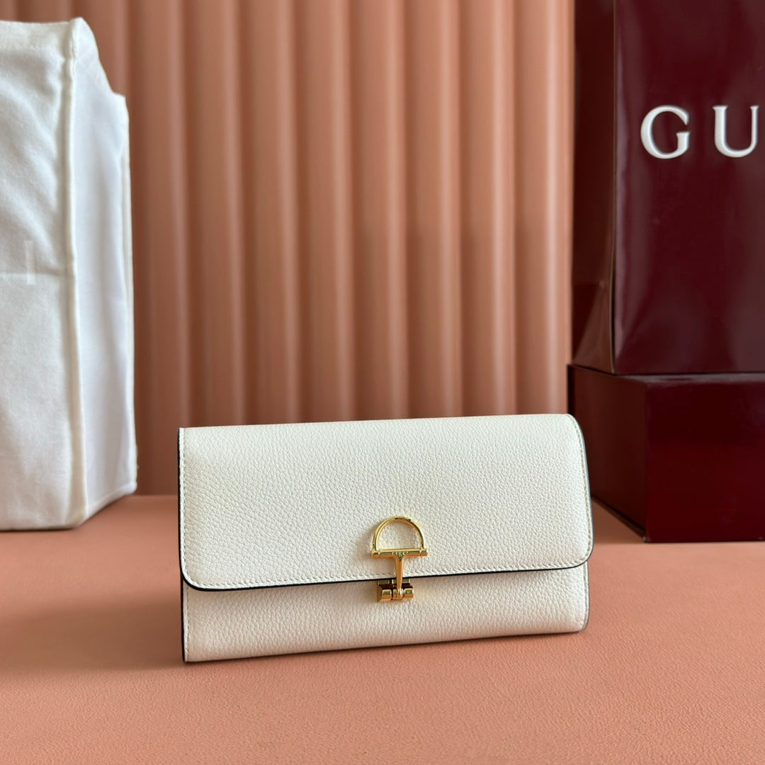 img_89648692_20250428_i1745836089_6912_7_jpg SOFTBIT CONTINENTAL WALLET 19 IN WHITE GRAINY CALFSKIN GOLD HARDWARE - Image 1