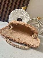 CHANEL 25S FLAP BAG 27 IN BEIGE FABRIC - Image 15