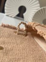 CHANEL 25S FLAP BAG 27 IN BEIGE FABRIC - Image 17