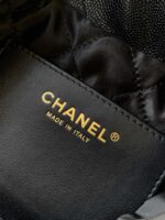 CHANEL BAG 25S 37 CM IN BLACK LAMBSKIN WITH GOLD HARDWARE - Image 18