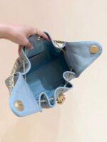 CHANEL 25S HOBO BAG 30 IN LIGHT BLUE CAVIAR WITH GOLD HARDWARE - Image 8