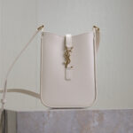 LE 5 À 7 PHONE BAG 18 IN WHITE CALFSKIN - Image 10