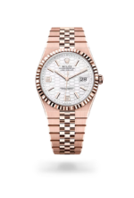 Rolex Land-Dweller Watch - 40 40 Gold M127335
